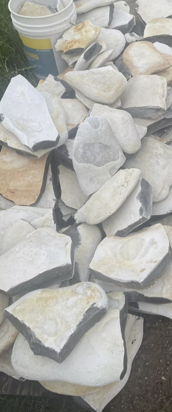 15 lbs Of High-Quality Georgetown Flint Whole Rock Free shipping
